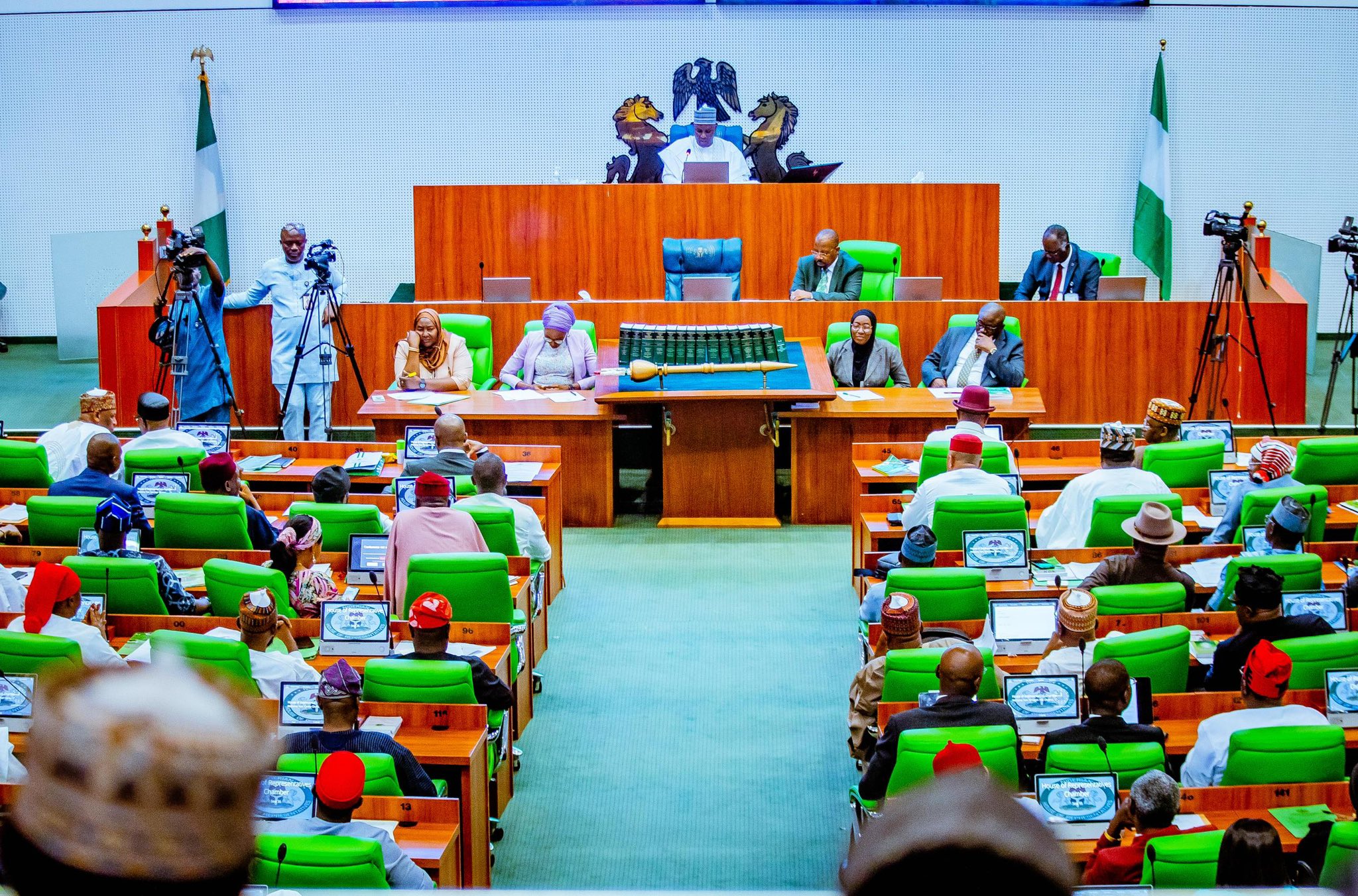 1784755221 House Of Reps
