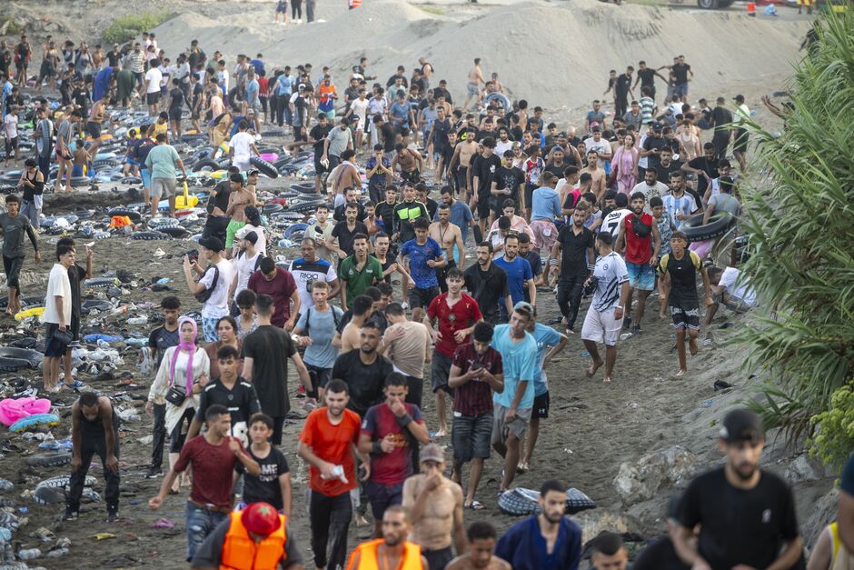 Migrants reach Spain's Ceuta after swimming from Morocco