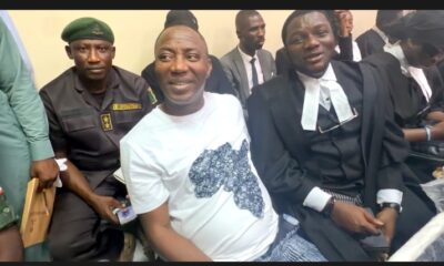 Sowore arrives court from Kuje prison1
