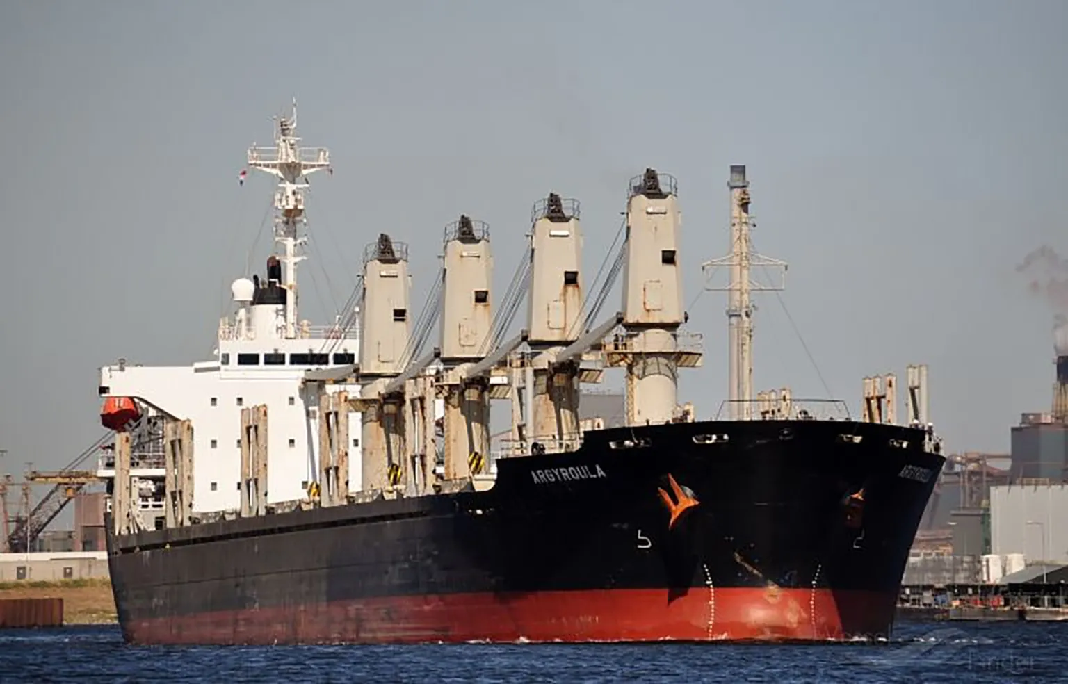 belize flagged bulk carrier new 1098089281