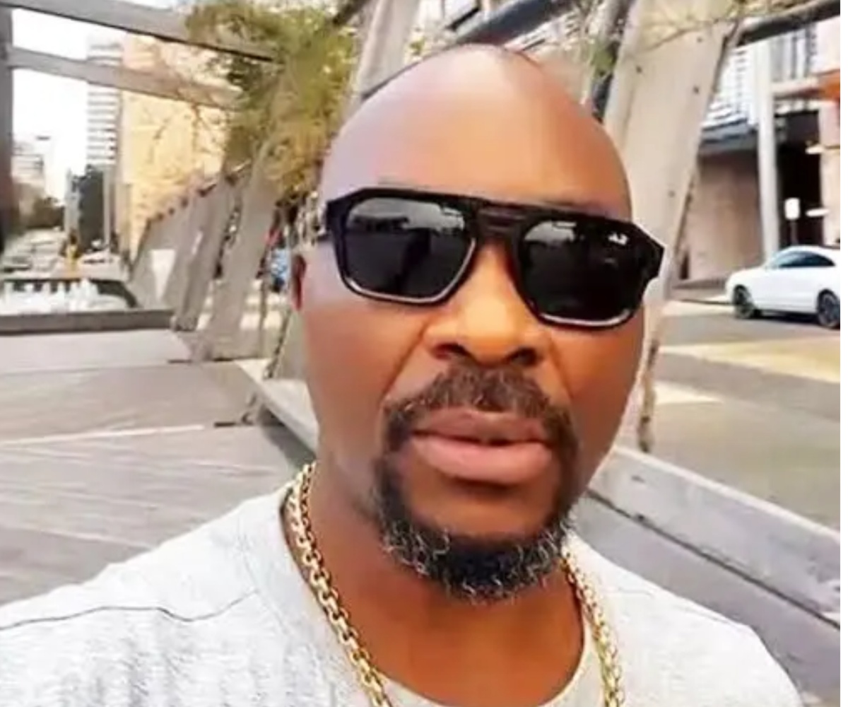 1786513826 Isaac Fayose