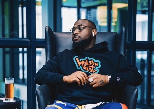 1787320227 davido