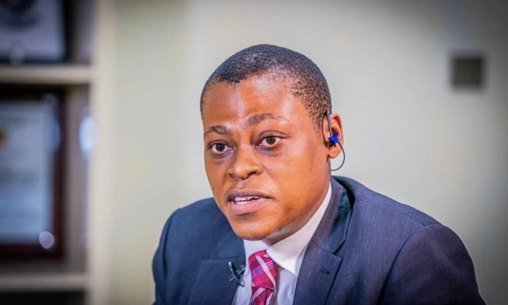 1787569227 Rufai Oseni