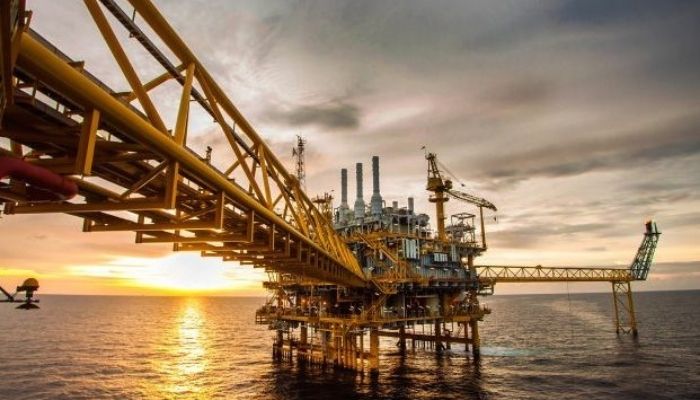 Delay in oil licenses renewals worry investors