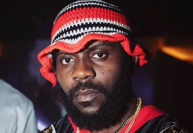 Nigerian Rapper Odumodublvck Criticised For Kicking Fans Phone