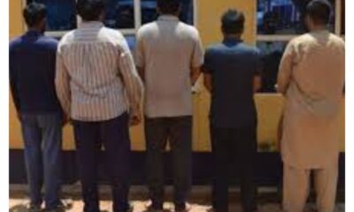 Police arrest 5 Pakistanis