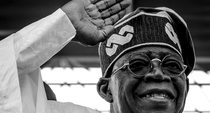 Tinubu20salutes