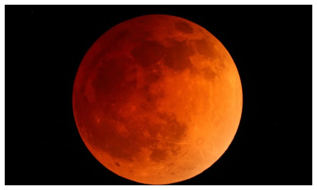 blood moon