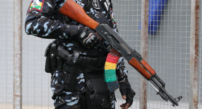 police20with20gun
