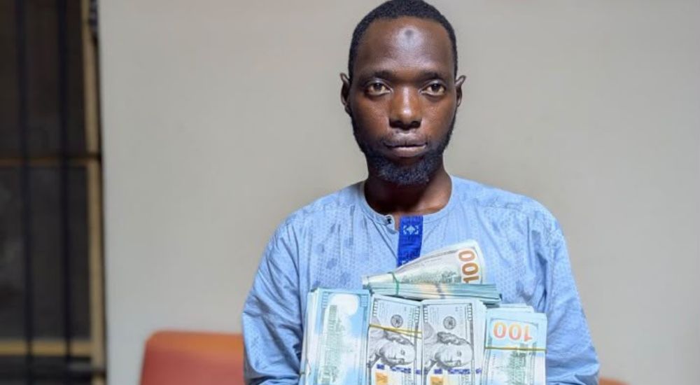 Usaini Ibrahim suspect arrested with counterfeit 212200 in Kano