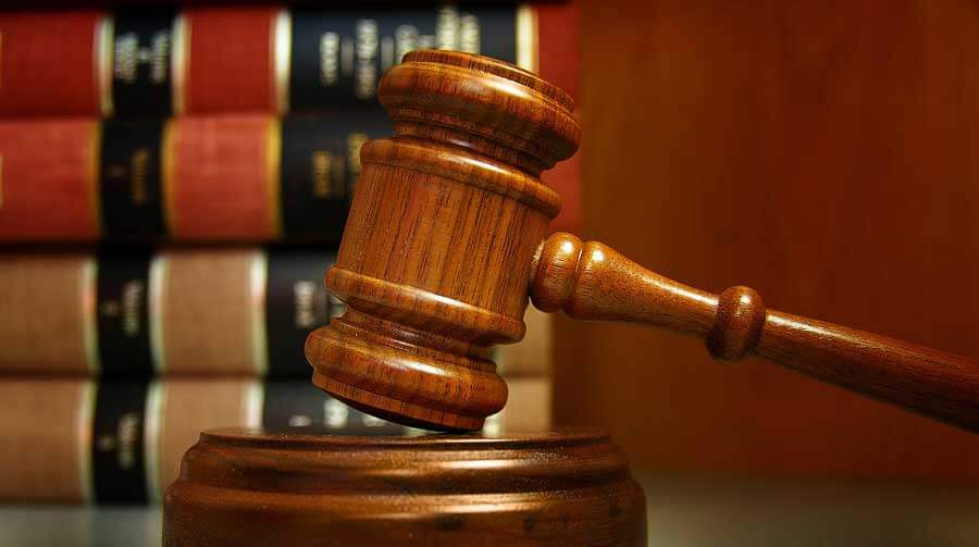 court gavel 2 2