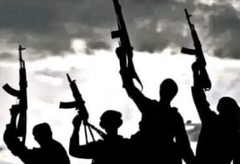 gunmen gun