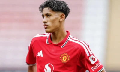 manchester united ahead manchester united 1107457670 1789487944
