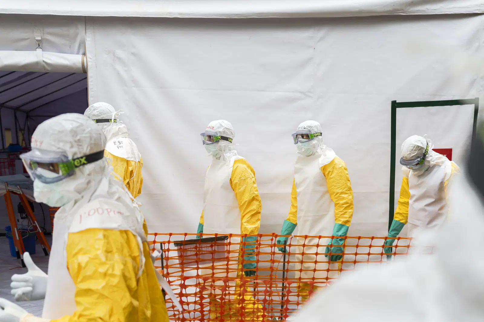 Ebola 2 scaled 1793368824